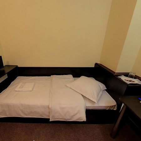 Casa Teilor Piteşti Quarto foto